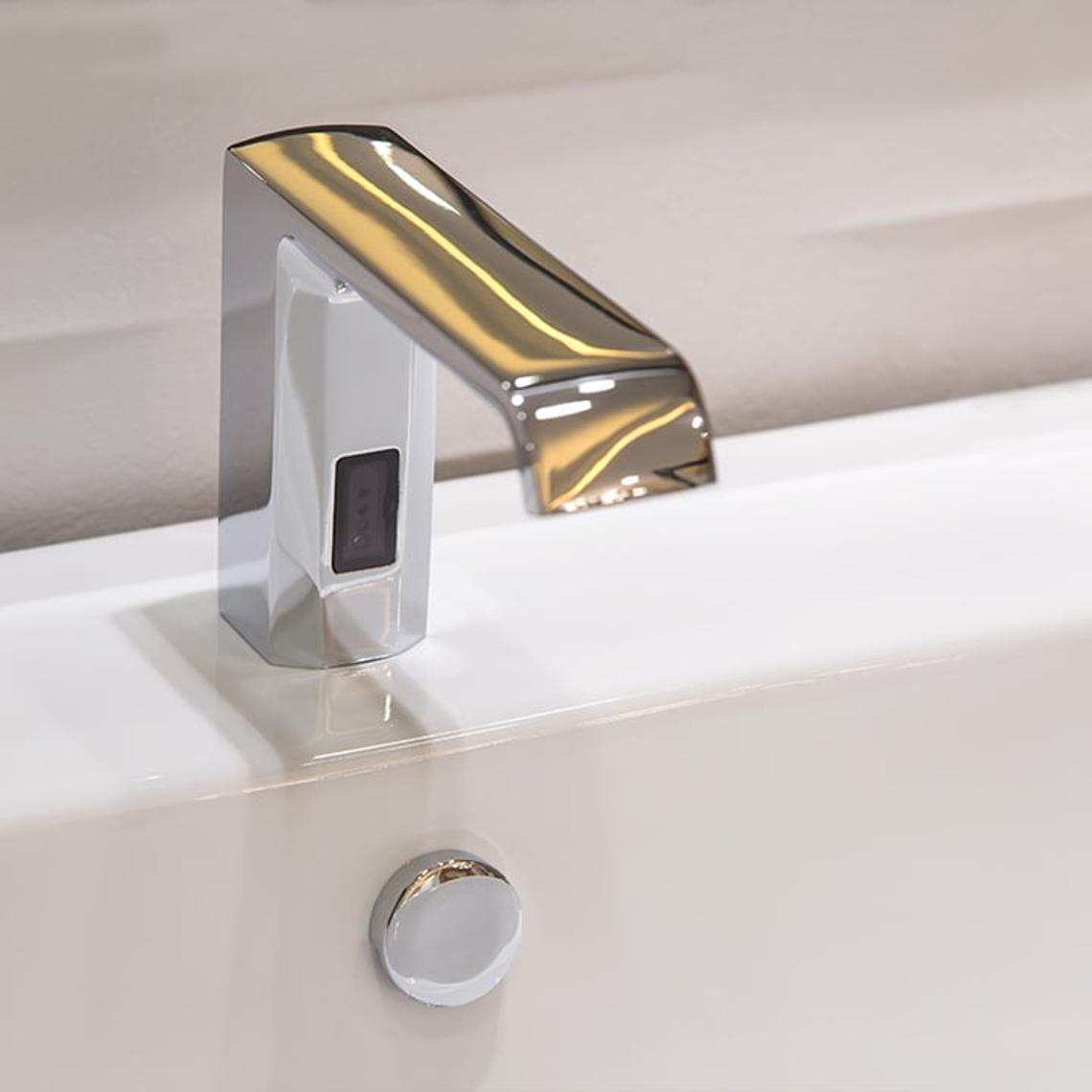 Automatic tap
