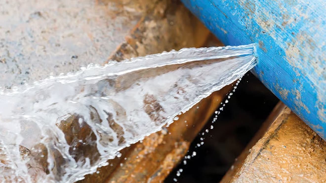 Leaking pipe