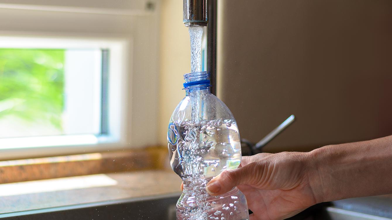 Storing water in advance image