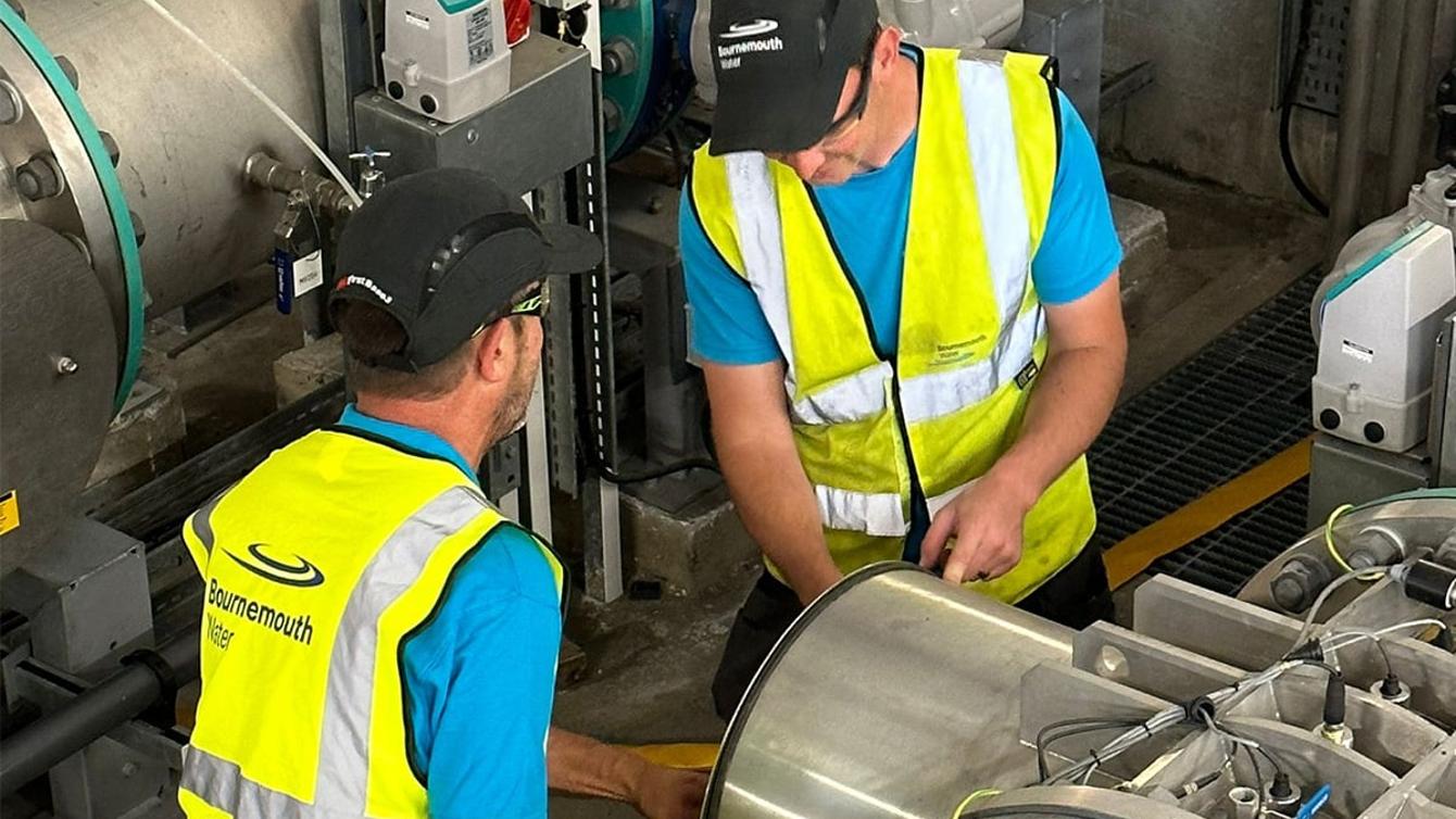 Service updates image