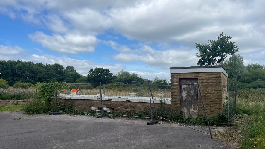 pump building before renovation